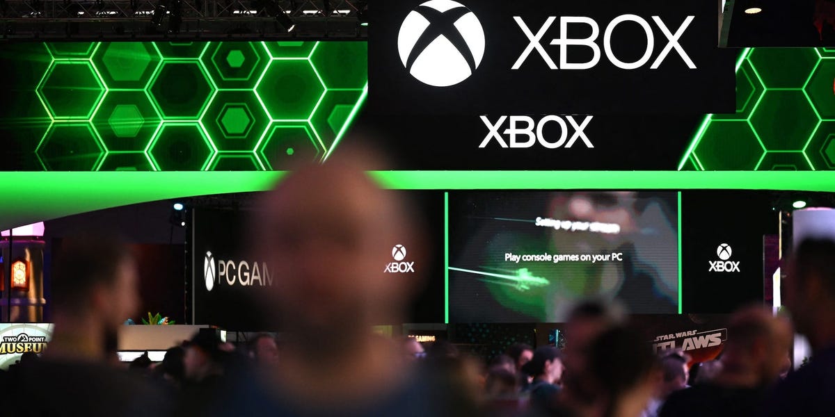 Xbox의 역사: 콜 오브 듀티, 헤일로, 마인크래프트를 거느린 마이크로소프트 게임 콘솔 이야기